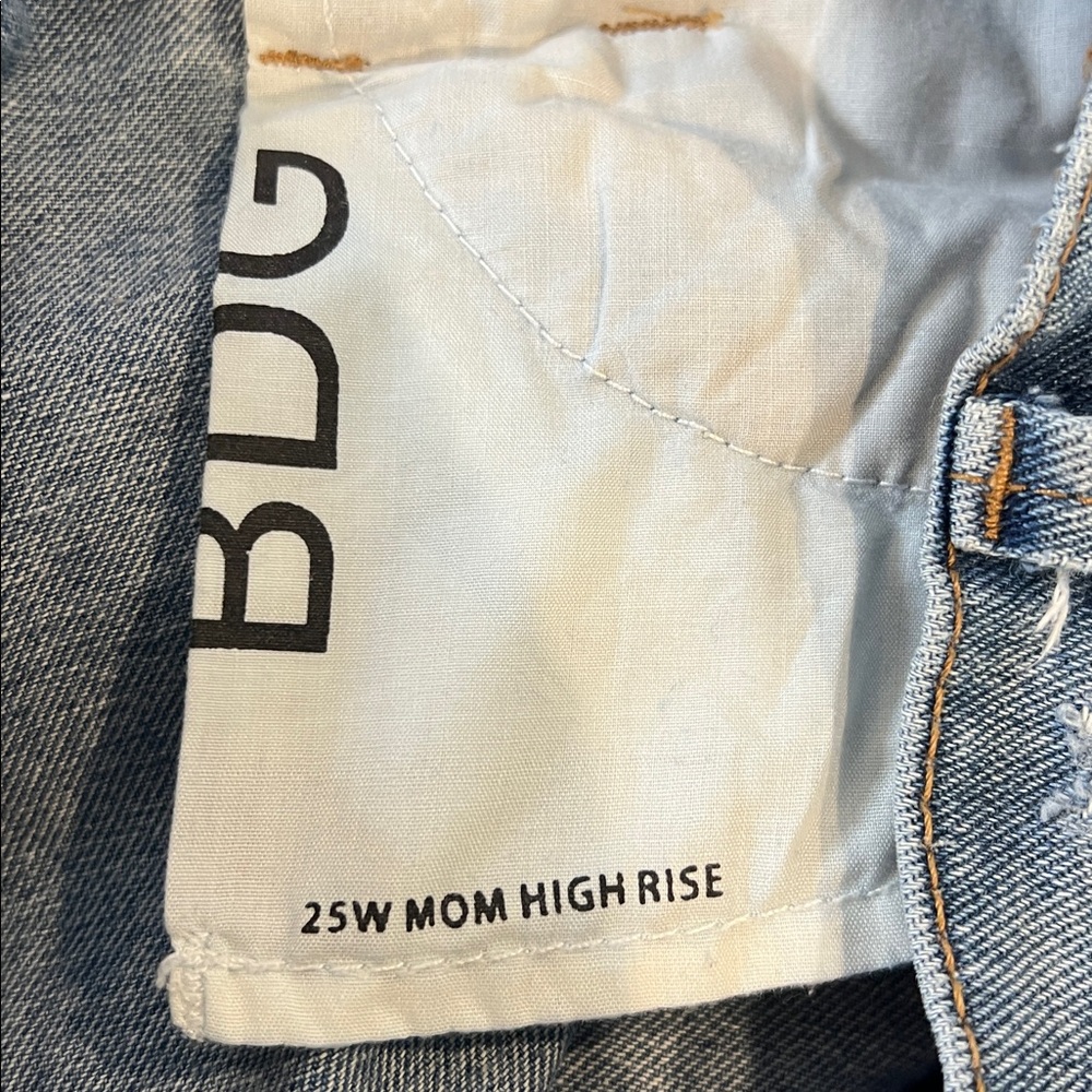 BDG Mom High Rise Jeans - Picture 5 of 5